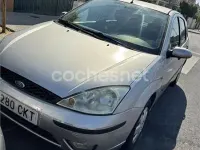 Usado Ford Focus Trend 115 CV (84 kW) 2003 Gris / plata Berlina