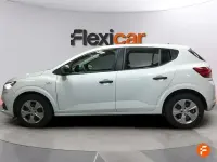 Usado Dacia Sandero Acces 67 CV (49 kW) 2022 Beige
