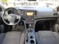 Usado Renault Mégane LIMITED 115 CV (84 kW) 2019 Blanco Berlina