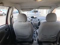 Usado Toyota Yaris T2 65 CV (47 kW) 2003 Rojo Berlina