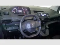 Usado Peugeot Rifter Active 99 CV (72 kW) 2022 Blanco Monovolumen