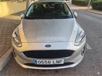 Usado Ford Fiesta Trend 75 CV (55 kW) 2021 Gris / plata Utilitario