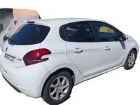 Usado Peugeot 208 Style 75 CV (55 kW) 2015 Blanco Utilitario