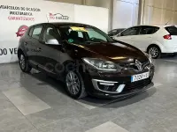 Usado Renault Mégane Life 115 CV (84 kW) 2014 Marrón Berlina
