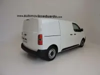 Usado Citroën Jumpy 102 CV (75 kW) 2023 Blanco Monovolumen