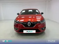 Usado Renault Mégane IV LIMITED 140 CV (102 kW) 2020 Rojo Utilitario