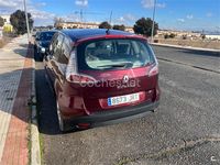 Usado Renault Scénic III Expression 110 CV (80 kW) 2012 Granate Monovolumen