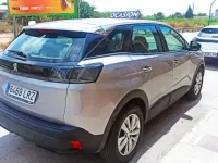 Usado Peugeot 3008 Active 131 CV (96 kW) 2021 Gris SUV
