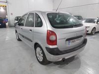 Usado Citroën Xsara Picasso 92 CV (67 kW) 2006 Gris Monovolumen