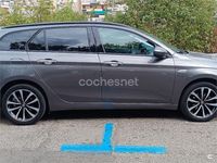 Usado Fiat Tipo 120 CV (88 kW) 2017 Gris / plata Berlina