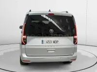 Usado VW Caddy Life 114 CV (83 kW) 2023 Gris / plata Monovolumen