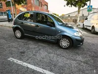 Usado Citroën C3 61 CV (44 kW) 2006 Azul Berlina