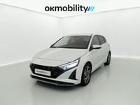 Usado Hyundai i20 100 CV (73 kW) 2024 Atlas white Utilitario