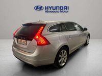Usado Volvo V60 Momentum 150 CV (110 kW) 2016 Gris Familiar