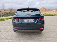 Usado Hyundai Tucson 150 CV (110 kW) 2022 Gris / plata SUV