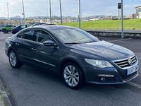 Usado VW Passat 170 CV (125 kW) 2010 Gris Coupe