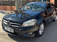 Usado Mercedes A180 Edition 122 CV (89 kW) 2014 Negro Berlina