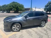 Usado Toyota RAV4 Hybrid Advance 218 CV (160 kW) 2021 Gris / plata SUV