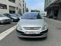 Usado Peugeot 307 110 CV (80 kW) 2002 Gris / plata Berlina