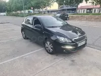 Usado Peugeot 308 Style 130 CV (95 kW) 2016 Negro Berlina