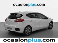 Käytetty Kia Ceed 100 HP (73 kW) 2018 Valkoinen Viistoperä