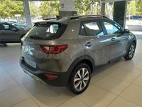Nuevo Kia Stonic 79 CV (58 kW) 2025 Gris / plata SUV