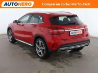Używany Mercedes GLA200 AMG line 136 KM (100 kW) 2019 Czerwony SUV