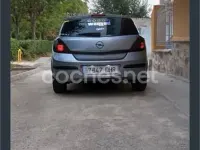 Usado Opel Astra Enjoy 105 CV (77 kW) 2005 Gris / plata Berlina