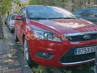 Usado Ford Focus Cabriolet Trend 136 CV (100 kW) 2009 Rojo Descapotable