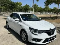 Usado Renault Mégane IV Life 90 CV (66 kW) 2016 Blanco Berlina