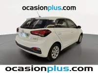 Usado Hyundai i20 75 CV (55 kW) 2019 Blanco Utilitario