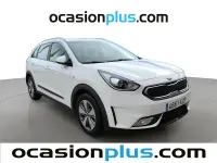 Begagnad Kia Niro 141 HK (103 kW) 2019 Vit SUV