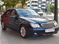 Usado Mercedes C240 Elegance 170 CV (125 kW) 2005 Azul Berlina
