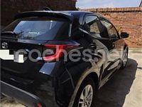 Usado Toyota Yaris 125 CV (91 kW) 2023 Negro Utilitario