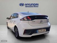 Usado Hyundai Ioniq 141 CV (103 kW) 2021 Polar white Utilitario