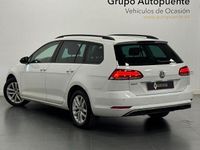 Usado VW Golf VII Advance 115 CV (84 kW) 2020 Blanco Familiar