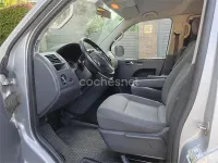 Usado VW Caravelle Trendline 180 CV (132 kW) 2014 Gris / plata Van