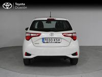 Usado Toyota Yaris Active 111 CV (81 kW) 2019 Blanco Berlina