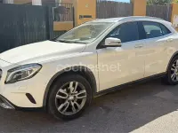 Usado Mercedes GLA200 Style 136 CV (100 kW) 2015 Blanco SUV