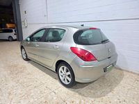 Usado Peugeot 3008 Sport 120 CV (88 kW) 2009 Gris Familiar