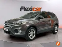 Usado Ford Kuga Trend+ 150 CV (110 kW) 2018 Gris SUV