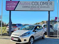Usado Ford Fiesta Ambiente 68 CV (50 kW) 2009 Gris Utilitario