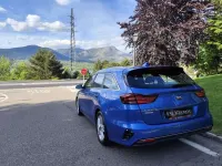 Usado Kia Ceed 116 CV (85 kW) 2020 Azul Utilitario