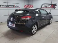 Usado Renault Mégane Dynamique 110 CV (80 kW) 2010 Negro Berlina