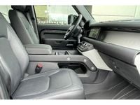 Usado Land Rover Defender S 250 CV (183 kW) 2024 Negro SUV