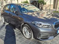 Usado BMW 118 140 CV (102 kW) 2021 Gris / plata Utilitario