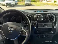 Usado Dacia Sandero Base 73 CV (53 kW) 2017 Blanco Berlina