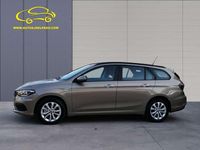Usado Fiat Tipo Easy 95 CV (69 kW) 2018 Beige Familiar