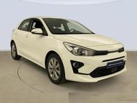 Usado Kia Rio 84 CV (61 kW) 2022 Blanco
