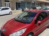 Usado Peugeot 207 95 CV (69 kW) 2007 Granate Berlina